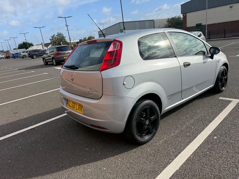 2008 Fiat Grande Punto 1.4 Active Euro 4 3dr HATCHBACK Petrol Manual