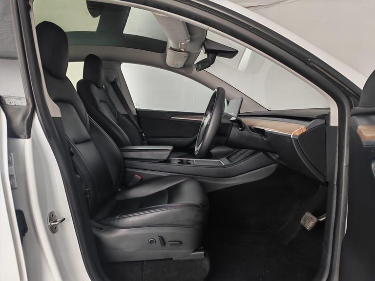 2022 Tesla Model Y (Dual Motor) Long Range Auto 4WDE 5dr MPV Electric Automatic