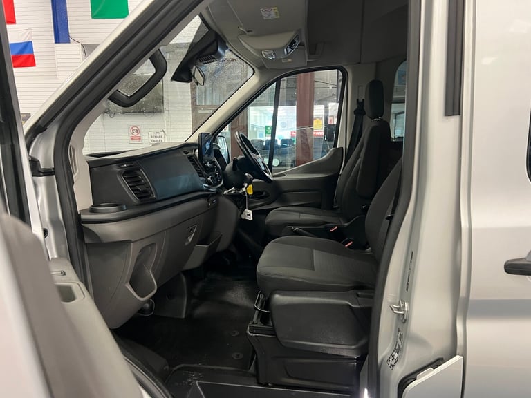 2019 Ford Transit T460 LEADER 2.0TDCI ECOBLUE 130PS 4.6 TON 17 SEAT MINIBUS (EURO 6) MINIBUS Dies...