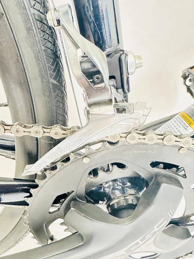 Virtually New CANNONDALE SYNAPSE Size/54 cm Road Bike MINT