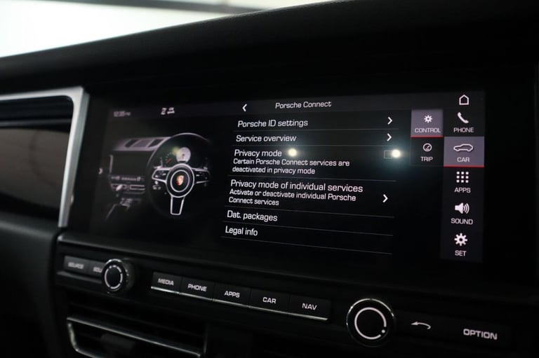 2019 D PORSCHE MACAN 3.0T V6 S SUV 5DR PETROL PDK 4WD EURO 6 (S/S) (354 PS)