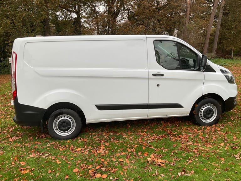 2020 Ford Transit Custom 2.0 EcoBlue 105ps Low Roof Leader Van PANEL VAN Diesel Manual