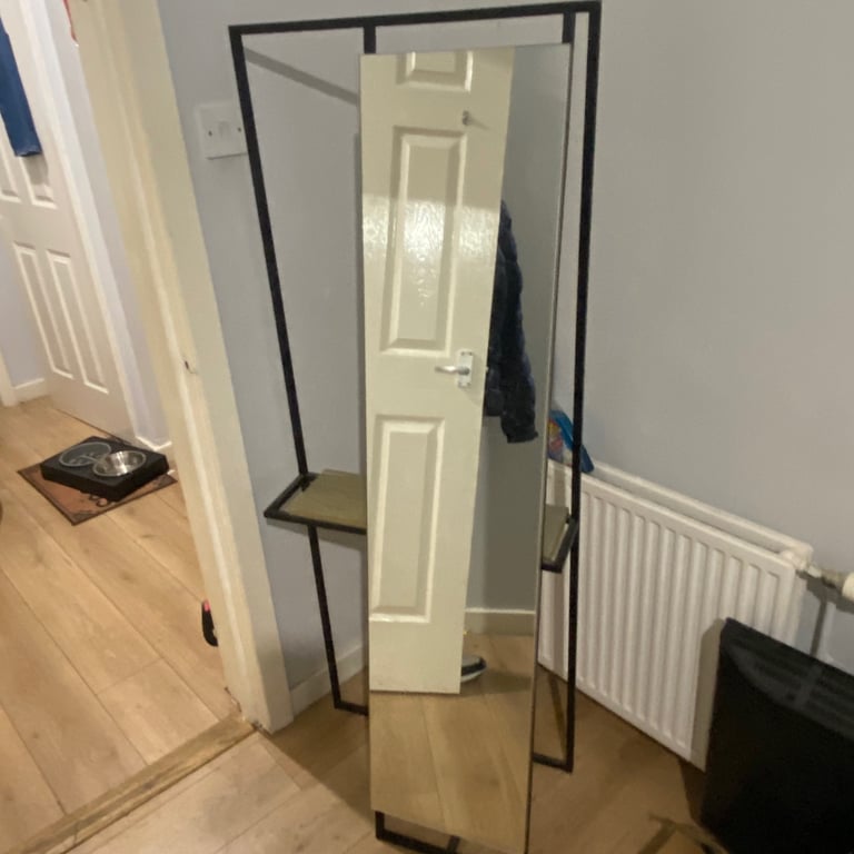 Fedirico full length mirror with a shelf 