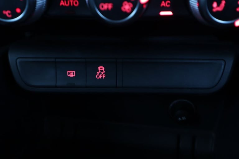 2012 Audi A1 1.4 TFSI Sport Hatchback 3dr Petrol S Tronic Euro 5 (s/s) (122 ps) Hatchback Petrol ...