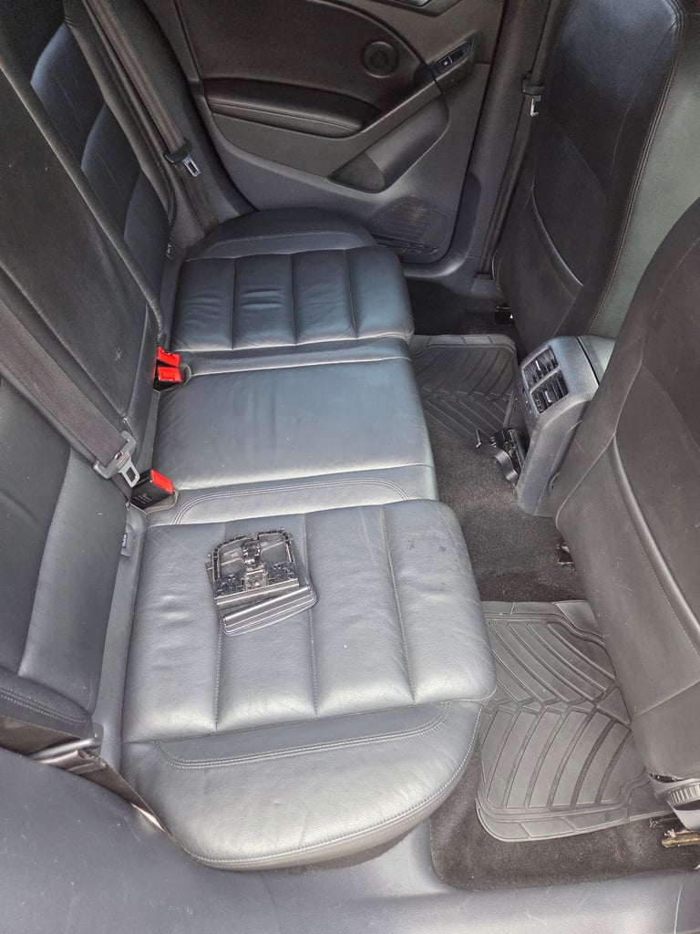 Volkswagen, GOLF, Hatchback, 2012, Manual, 1968 (cc), 5 doors