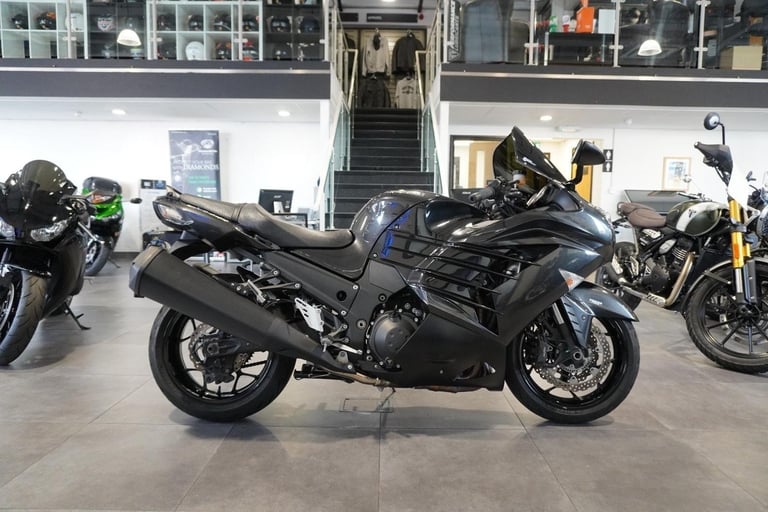 Kawasaki ZZR1400, 2015, Grey with just 9492miles