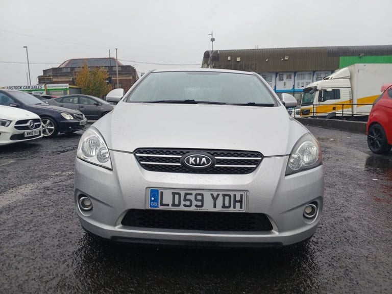 2009 Kia Pro Ceed 1.6 3 Hatchback 3dr Petrol Manual (152 g/km, 124 bhp) Hatchback Petrol Manual - Image 3