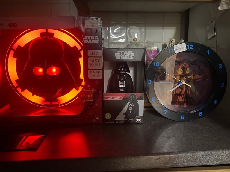 image for Star Wars Figures, Mugs, lamps & Clocks