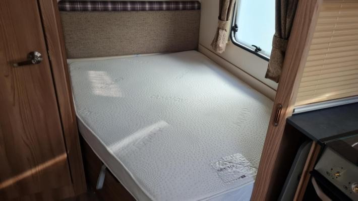 2022 Sprite Quattro FB Used Caravan