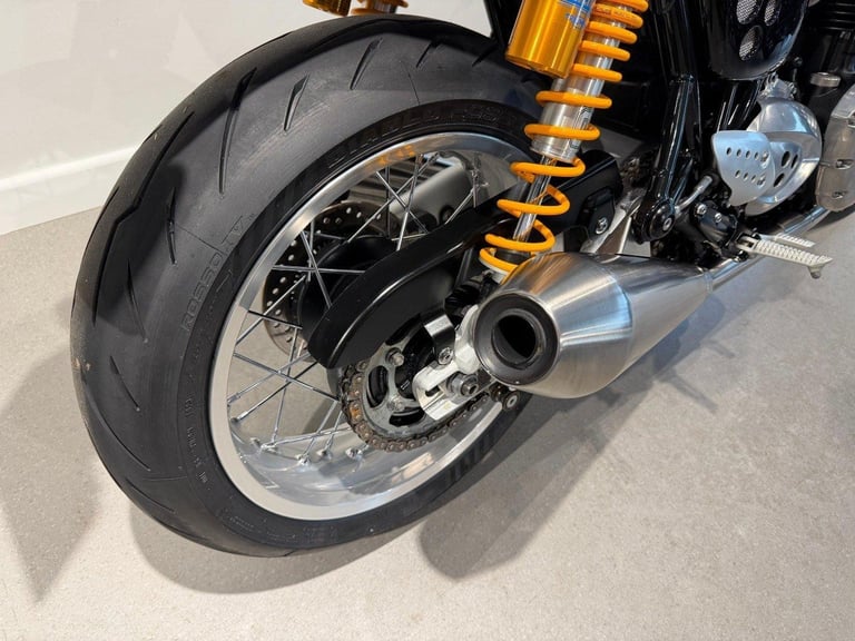 2019 TRIUMPH THRUXTON 1200 R, '19 Plate with 4592 miles