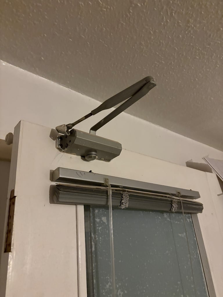 Fire door closers