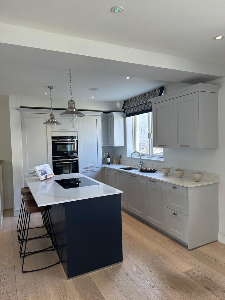 image for BRANDT Design Shaker Style Ex-display Kitchen Units, Appliances, Worktop