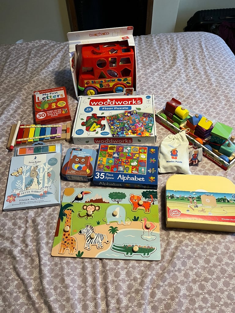 Kids’ Christmas Present Bundle