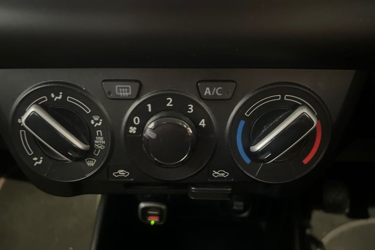2019 19 SUZUKI SWIFT 1.2 DUALJET ATTITUDE HATCHBACK 5DR PETROL MANUAL EURO 6 (S/