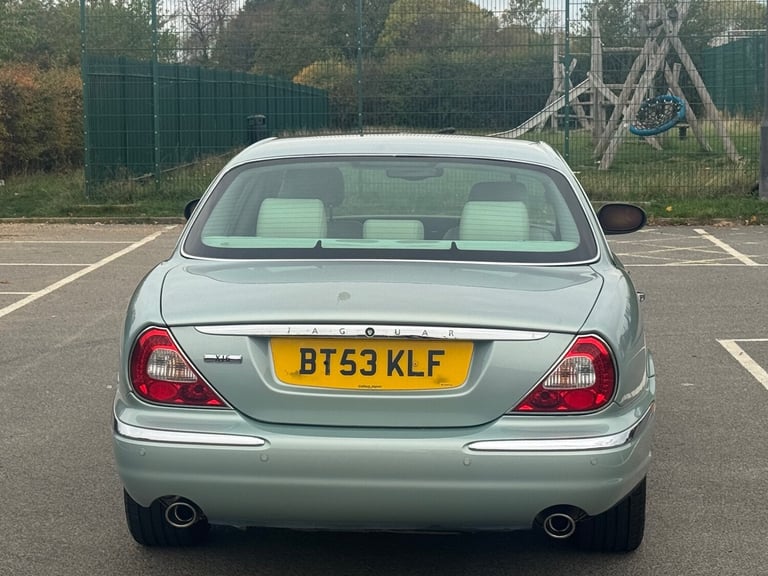 2003 Jaguar XJ XJ6 3.0 V6 SE 4dr Auto SALOON Petrol Automatic