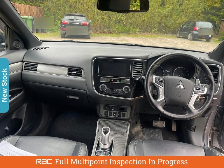 2018 Mitsubishi Outlander 2.4h TwinMotor 13.8kWh 4h SUV 5dr Petrol Plug-in Hybrid CVT 4WD Euro 6 ...