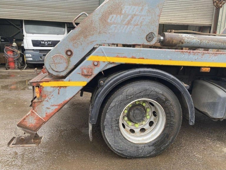 2014 VOLVO FL-250 SKIP LOADER