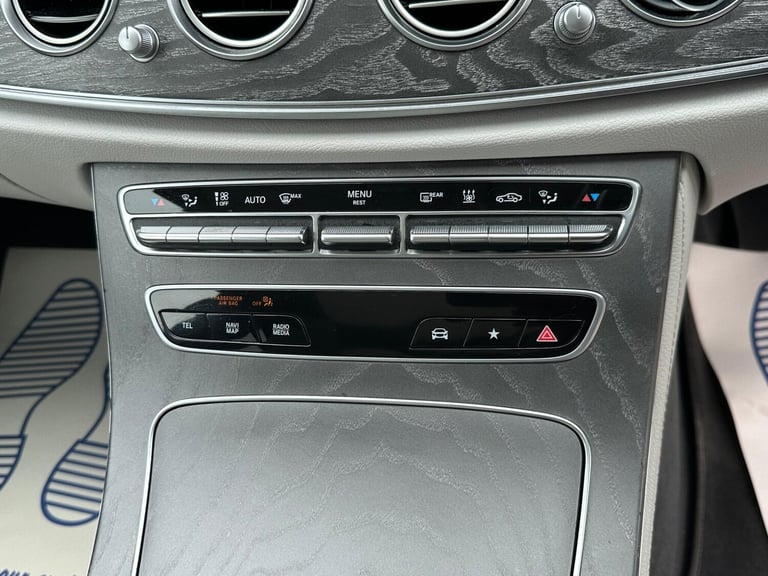 2021 Mercedes-Benz E Class 2.0 E300de 13.5kWh AMG Line Night Edition (Premium Plus) G-Tronic+ Eur...