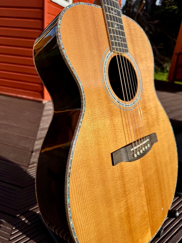 PRS SE T60E ACOUSTIC GUITAR