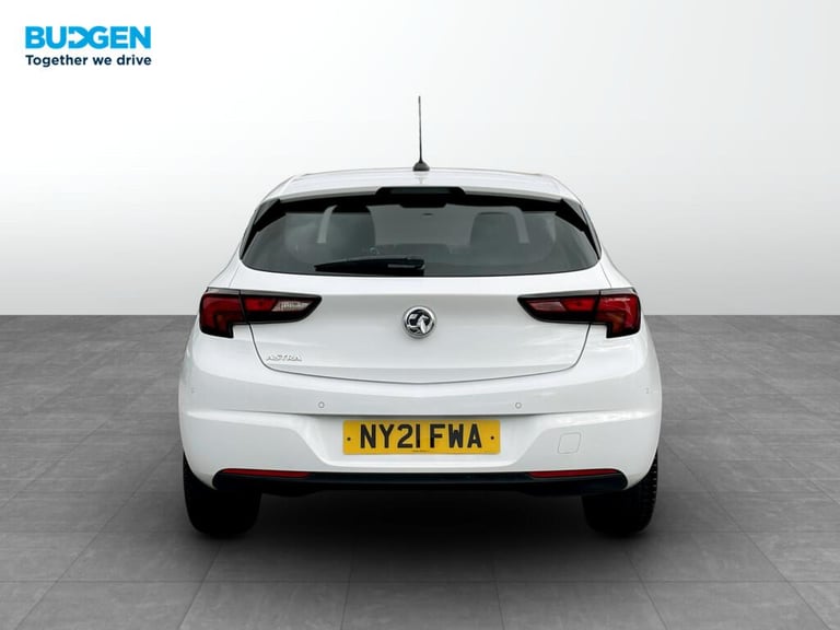 2021 Vauxhall Astra 1.2 Turbo Griffin Edition Euro 6 (s/s) 5dr HATCHBACK Petrol Manual