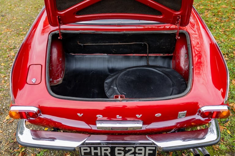 1934 Volvo P1800 P (1967) Coupe PETROL Manual