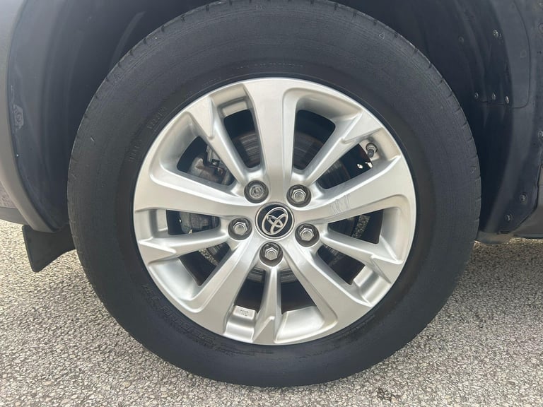 2021 Toyota Yaris Cross 1.5 VVT-h Icon SUV 5dr Petrol Hybrid E-CVT Euro 6 (s/s) (116 ps) HATCHBAC...