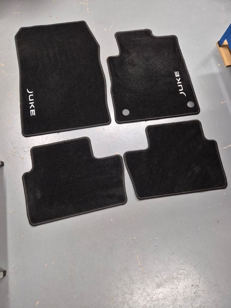 Genuine Juke 2023 Mats 