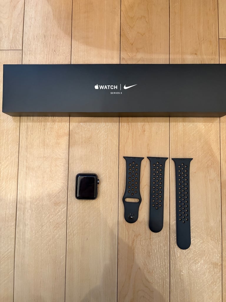 image for Apple Watch Series 3 Nike Edition 38mm - Aluminium