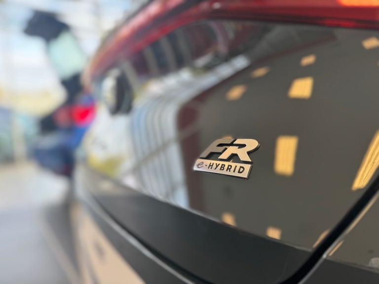 2025 SEAT Leon 1.5 e-Hybrid FR Sport 5dr DSG [DAP] Estate Petrol Parallel PHEV Automatic