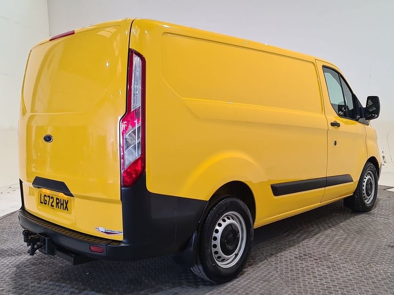 FORD TRANSIT CUSTOM 2.0 340 ECOBLUE LEADER P/V L1 H1 130 BHP SWB DIESEL