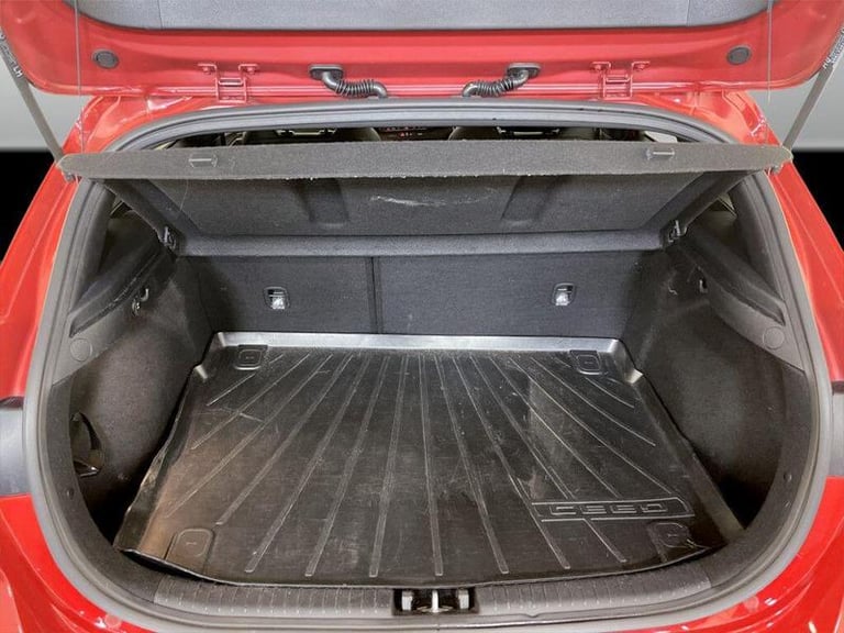 2019 Kia Ceed 1.6 T-GDi GT Euro 6 (s/s) 5dr Manual Hatchback Petrol Manual