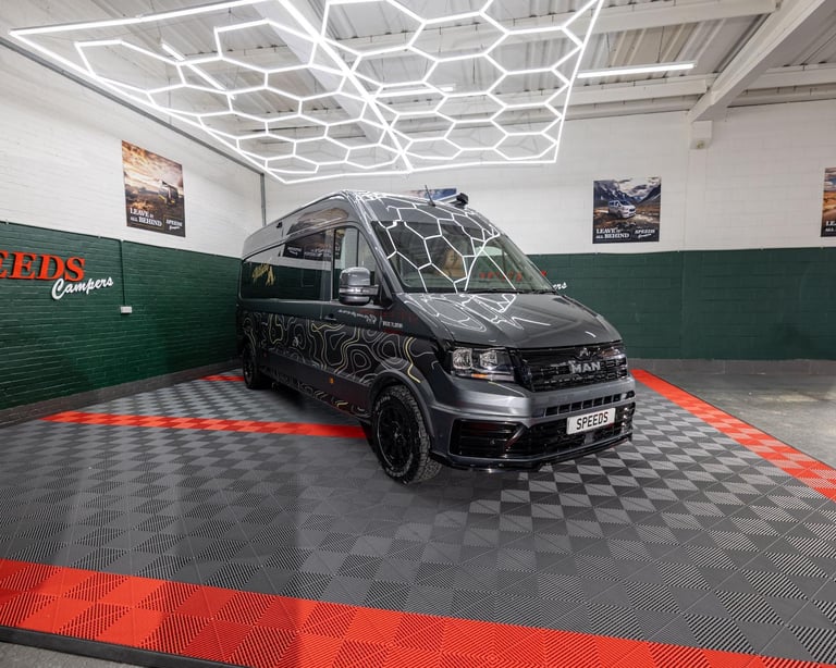 MAN TGE Camper 3.180 4X4 LION XP LWB WILDCAT SPEEDS EDITION, AUTO