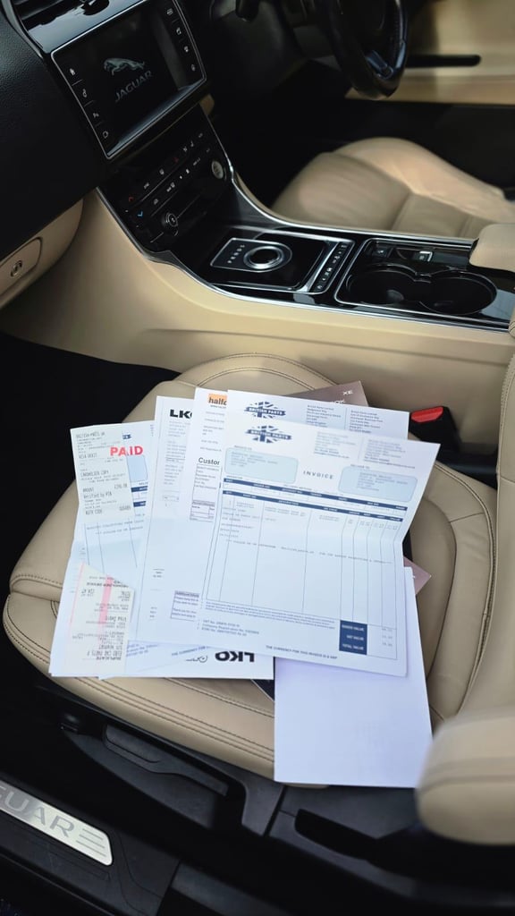 Jaguar, XE, Saloon, 2016, Other, 1999 (cc), 4 doors