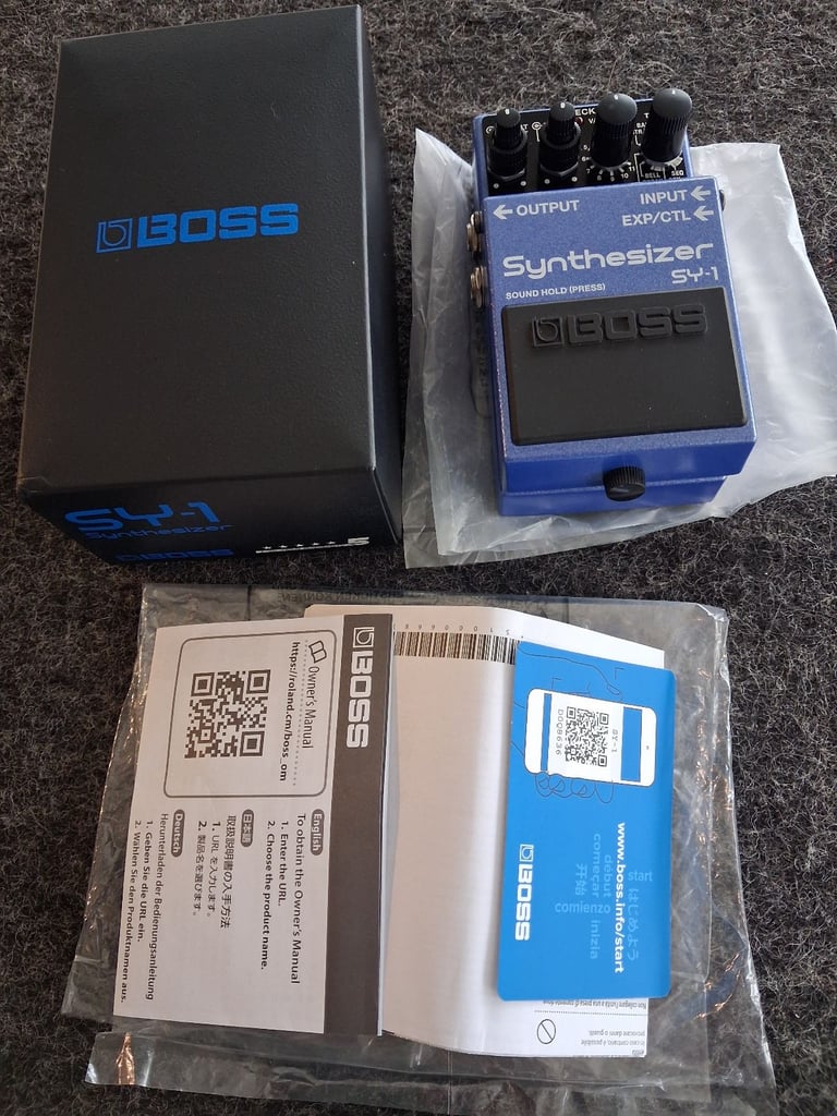 BOSS SY-1 Synthesiser pedal Perfect As New