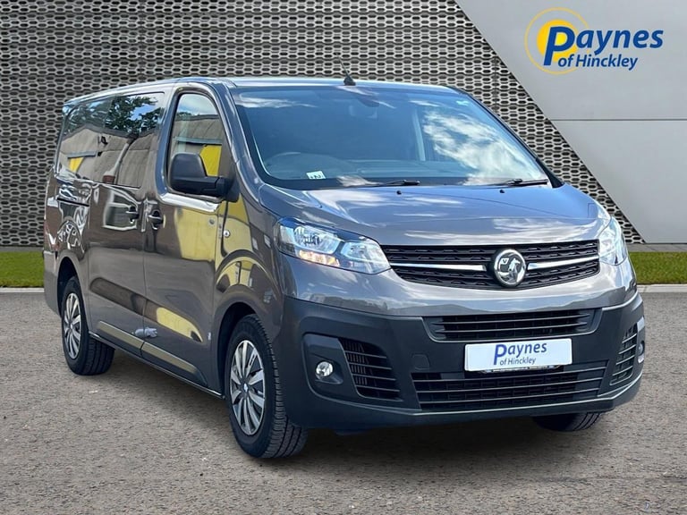 image for 2022 Vauxhall Vivaro Dynamic Double Cab L2H1 2.0 145ps 6 Speed Manual in Grey