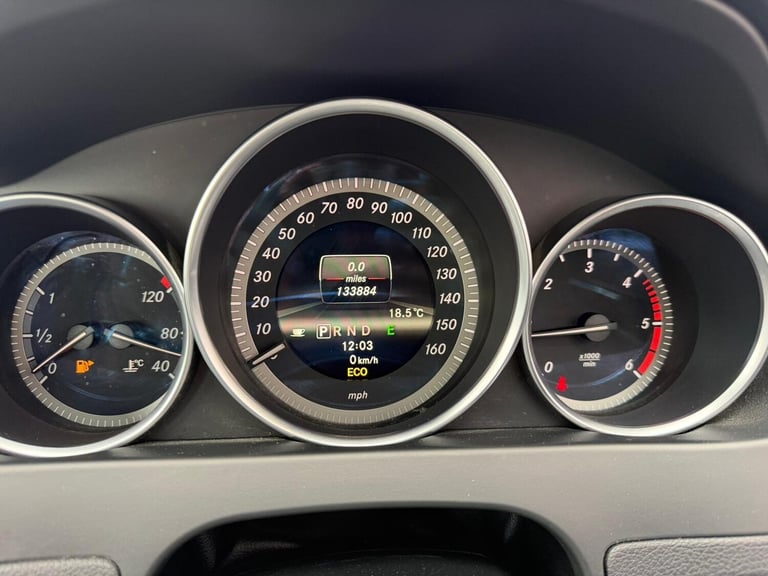 2012 Mercedes-Benz C-Class C220 CDI BlueEFFICIENCY Executive SE 4dr Auto SALOON Diesel Automatic