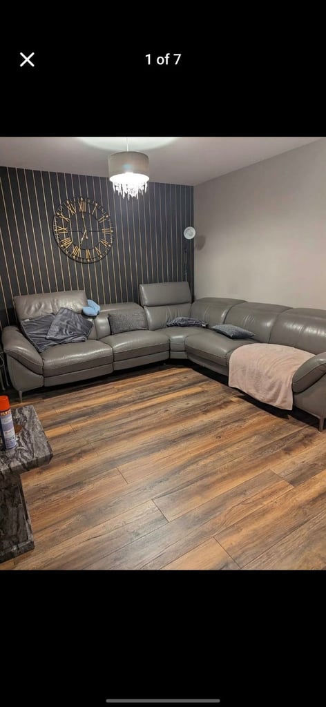 3m X 3m recliner sofa 