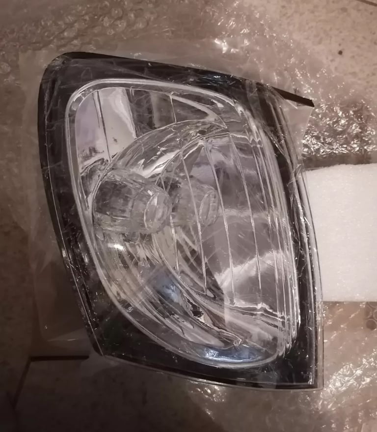 Toyota Liteace Townace Noah CR50 Right Driver Side Signal Indicator Lamp 1999--