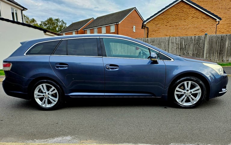 Toyota Avensis Facelift Estate, AUTOMATIC, ULEZ Compliant!