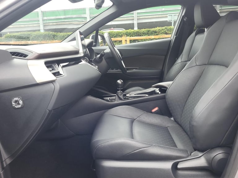 2019 Toyota C-HR 1.2T Excel 5dr (Leather) SUV Petrol Manual