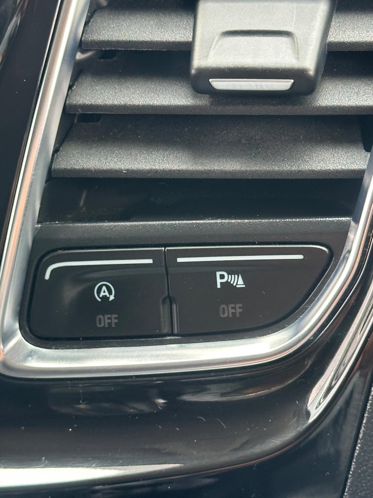 2019 Ford Transit Custom 2.0 TDCi 170ps Low Roof D/Cab Sport Van Auto PANEL VAN DIESEL Automatic