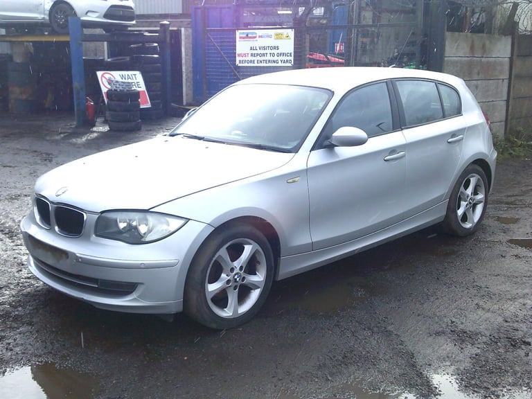 breaking for spares bmw 116 2008 petrol
