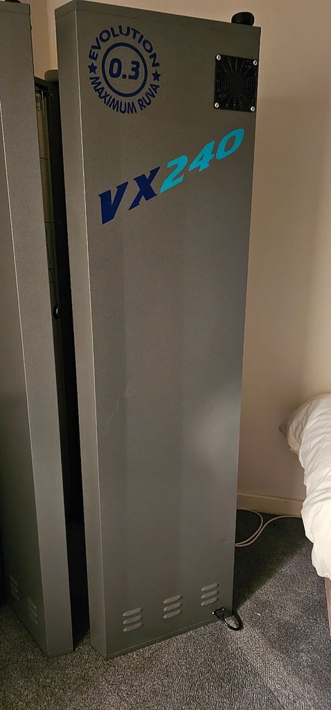 image for Stand up sunbed 