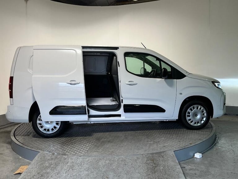 2025 Vauxhall Combo 1.5 Turbo D 2300 Pro Xl Panel Van 6dr Diesel Manual Lwb Euro 6 (s/s) (100 P P...