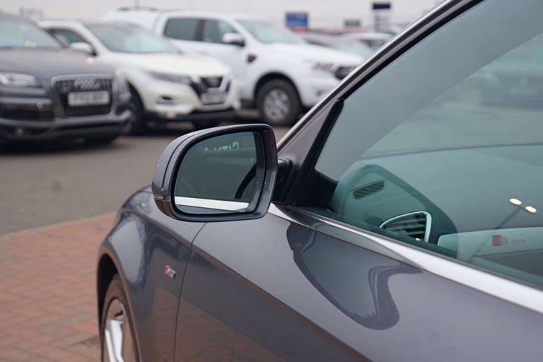 2014 Audi A4 2.0 A4 S Line TDI 4dr Saloon Diesel Manual