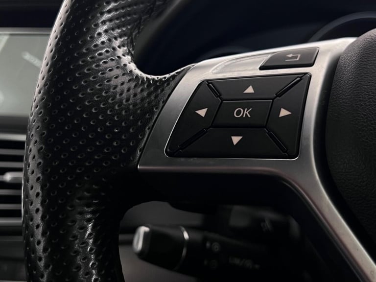 2016 Mercedes-Benz E Class E220 BlueTEC AMG Line Premium 2dr 7G-Tronic CONVERTIBLE DIESEL Automatic