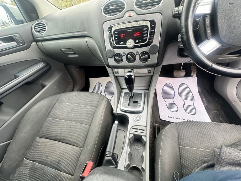 2010 Ford Focus 1.6 Titanium 5dr HATCHBACK Petrol Automatic