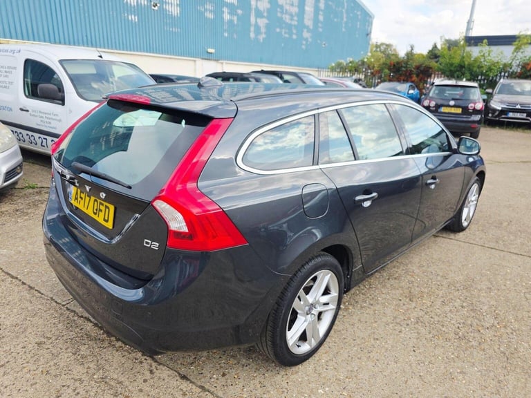 VOLVO V60 2.0 D2 SE Nav Euro 6 (s/s) 5dr 2017