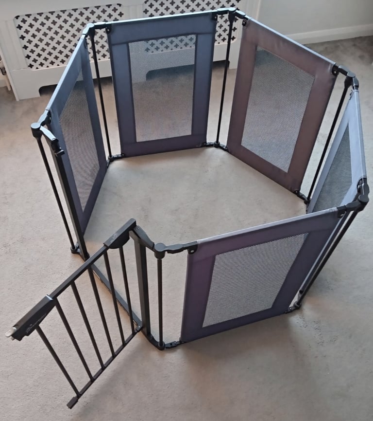 image for Dreambaby Brooklyn Converta Play-Pen Gate With Mesh Sides