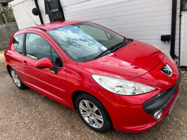 image for 2008 Peugeot 207 1.6 16v Sport 3dr HATCHBACK Petrol Manual